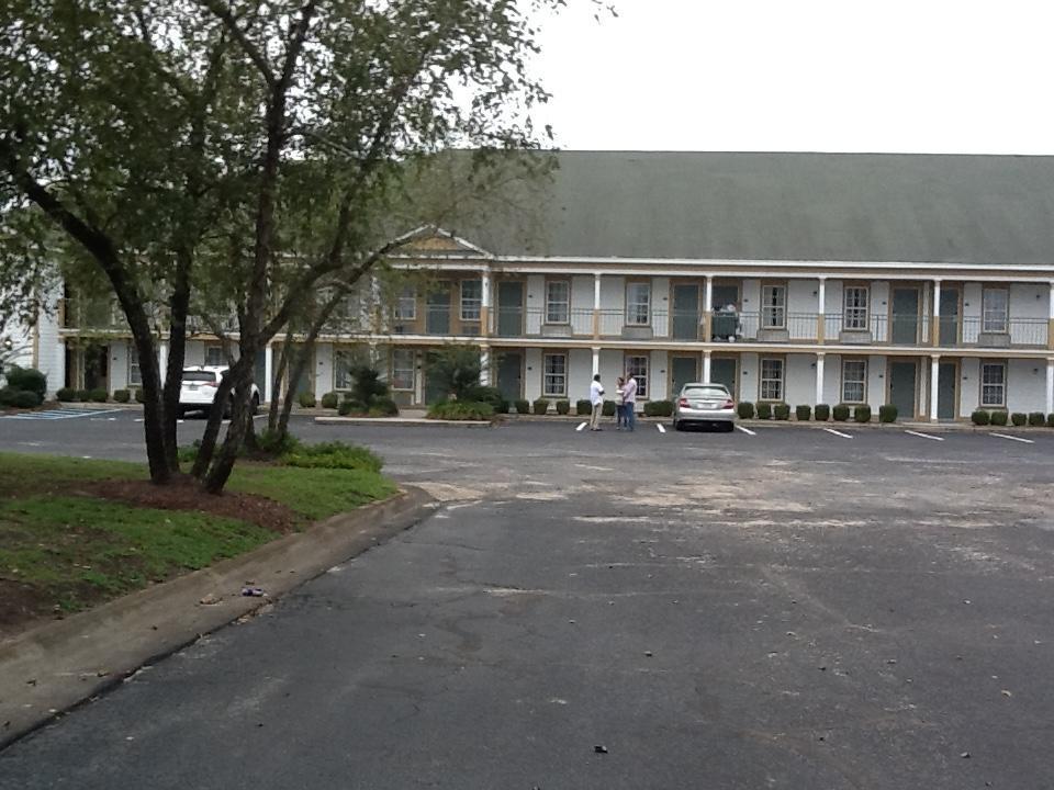 Quality Inn & Suites Санти Экстерьер фото